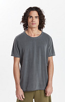 Amostra Camiseta Gola Canoa Estonada de Algodão Premium Masculina